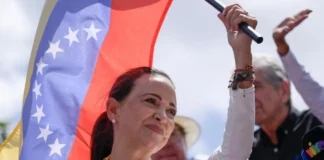 María Corina Machado mantiene su ofensiva mediática: «Vamos a lograr que Maduro acepte su derrota y salga del poder» María Corina Machado mantiene su ofensiva mediática: «Vamos a lograr que Maduro acepte su derrota y salga del poder»
