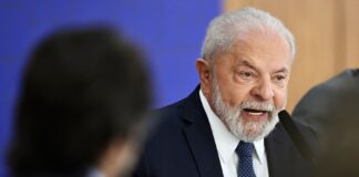 Lula da Silva asegura que busca reanudar conversación con Venezuela para «que vuelva a la normalidad democrática» Lula da Silva asegura que busca reanudar conversación con Venezuela para "que vuelva a la normalidad democrática"