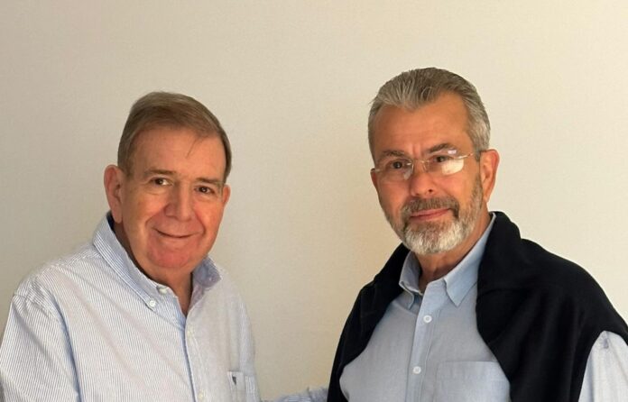 Edmundo González Urrutia se reunió con el rector del CNE Juan Carlos Delpino Edmundo González Urrutia se reunió con el rector del CNE Juan Carlos Delpino