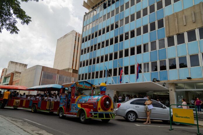 Denuncian que Sebin detuvo a la directora de Talento Humano de la Alcaldía de Maracaibo Denuncian que Sebin detuvo a la directora de Talento Humano de la Alcaldía de Maracaibo