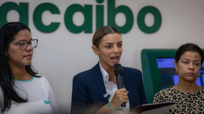 Vanessa Linares de Ramírez exige la liberación de Rafael Ramírez Colina tras tres semanas de su detención arbitraria Vanessa Linares de Ramírez exige la liberación de Rafael Ramírez Colina tras tres semanas de su detención arbitraria