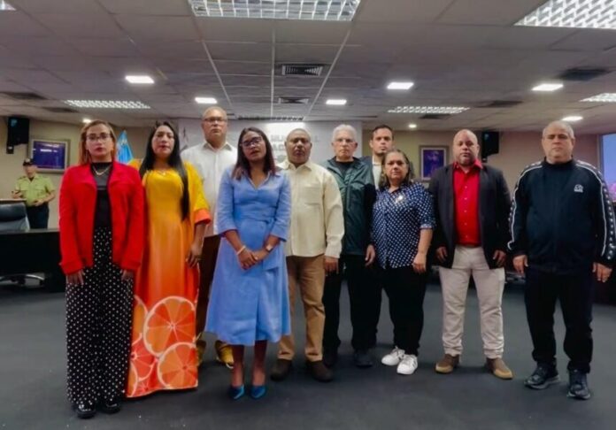 Concejales oficialistas en Maracaibo imponen sesión irregular para determinar nuevo alcalde interino Concejales oficialistas en Maracaibo imponen sesión irregular para determinar nuevo alcalde interino