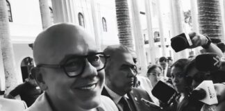 César Pérez Vivas | La infinita simulación César Pérez Vivas | La infinita simulación