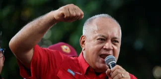 Diosdado Cabello amenaza con «citación al CICPC» contra quienes digan que hay testigos del secuestro de Edwin Santos Diosdado Cabello amenaza con "citación al CICPC" contra quienes digan que hay testigos del secuestro de Edwin Santos