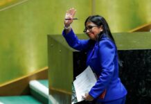 El País: Delcy Rodríguez anuncia amnistía general para cientos de presos políticos en Venezuela Los llamados lingotes de Delcy Rodríguez: Oro ruso comprado por Venezuela mediado por funcionario español fue transportado como material sanitario