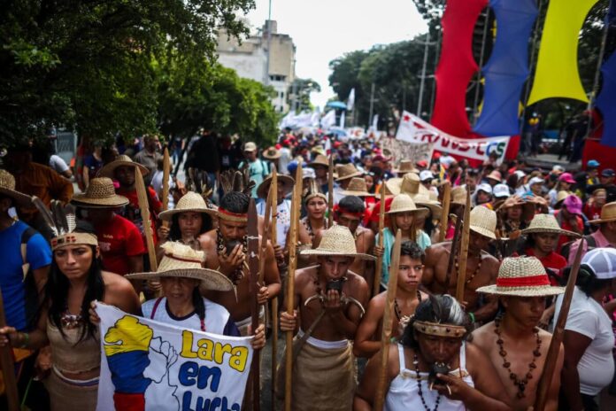 Fundaredes y Provea aseguran que pueblos indígenas en Venezuela atraviesan por su peor momento Fundaredes y Provea aseguran que pueblos indígenas en Venezuela atraviesan por su peor momento
