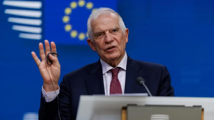 Josep Borrell rehúsa replicarle a Diosdado Cabello e ironiza sobre él: «¿Quién es él? No merece que le conteste» Josep Borrell rehúsa replicarle a Diosdado Cabello e ironiza sobre él: "¿Quién es él? No merece que le conteste"