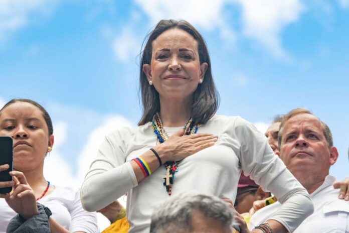 María Corina Machado exhortó a estar “atentos y concentrados” ante las próximas señales que definirán el futuro de Venezuela María Corina Machado exhortó a estar “atentos y concentrados” ante las próximas señales que definirán el futuro de Venezuela