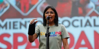 Revelan que Pedro Sánchez iba a cenar con Delcy Rodríguez y otros ministros en su estancia en España Revelan que Pedro Sánchez iba a cenar con Delcy y otros ministros en su estancia en España