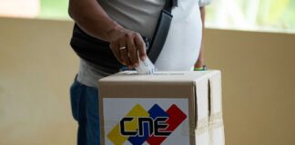 Experto electoral señala irregularidades en convocatoria del CNE a los comicios parlamentarios y regionales Experto electoral señala irregularidades en convocatoria del CNE a los comicios parlamentarios y regionales