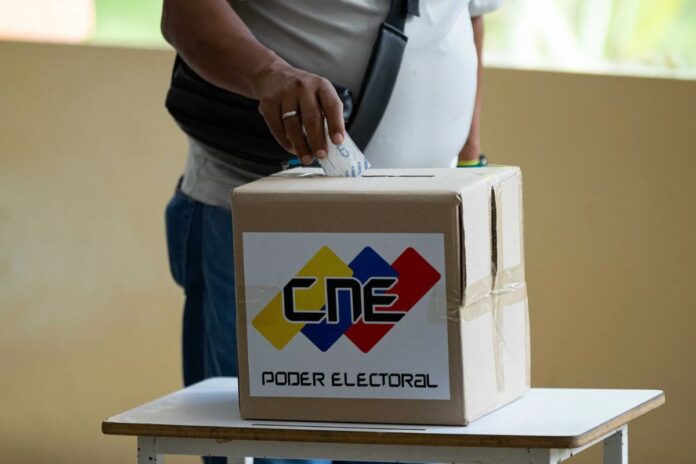 Experto electoral señala irregularidades en convocatoria del CNE a los comicios parlamentarios y regionales Experto electoral señala irregularidades en convocatoria del CNE a los comicios parlamentarios y regionales