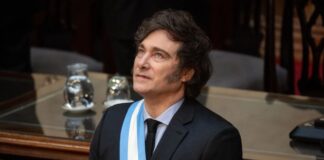 Javier Milei promete seguir esfuerzos para «liberar» a los asilados venezolanos en embajada de Argentina en Caracas Javier Milei promete seguir esfuerzos para «liberar» a los asilados venezolanos en embajada de Argentina en Caracas