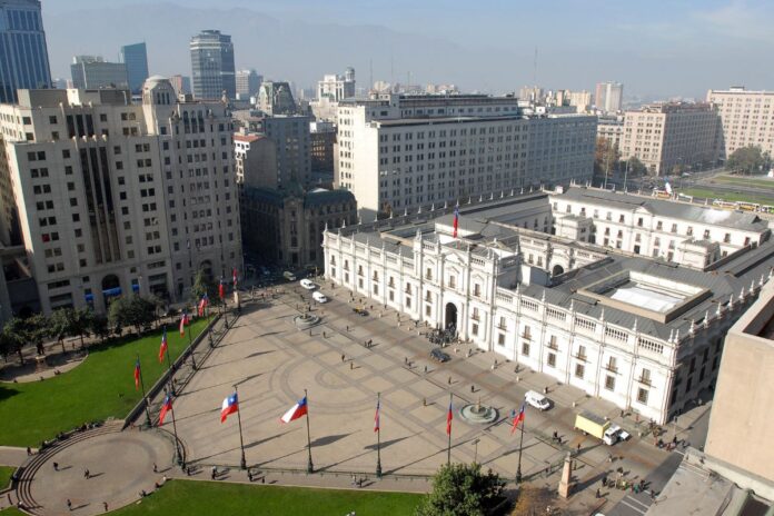 Chile descarta romper relaciones con Venezuela pese a indagatoria que apunta al régimen de Nicolás Maduro Chile descarta romper relaciones con Venezuela pese a indagatoria que apunta al régimen de Nicolás Maduro