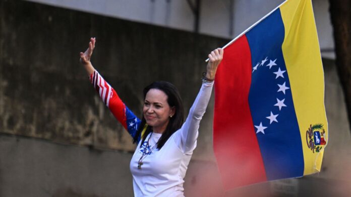 María Corina Machado: «A Nicolás Maduro solo le queda amenazar y mentir» María Corina Machado: "A Nicolás Maduro solo le queda amenazar y mentir"