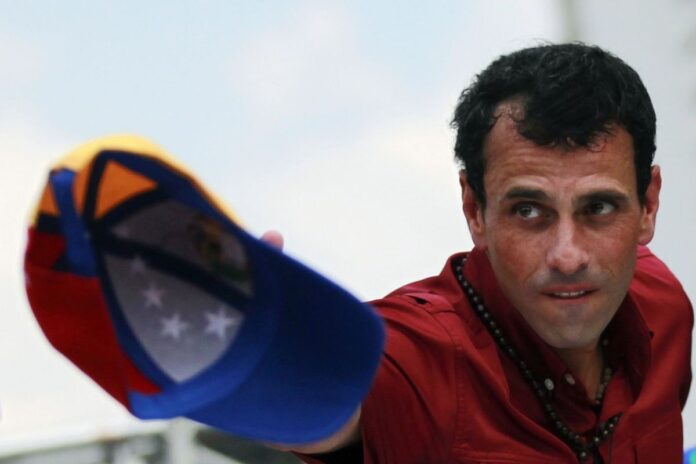 Henrique Capriles no apoyará la abstención para la elección regional pese al fraude del #28Jul Henrique Capriles no apoyará la abstención para la elección regional pese al fraude del #28Jul