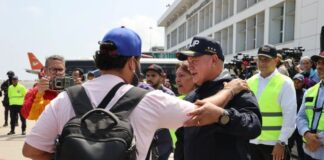 Tercer grupo de deportados venezolanos llegan al país desde México: incluye mujeres y niños Tercer grupo de deportados venezolanos llegan al país desde México: incluye mujeres y niños