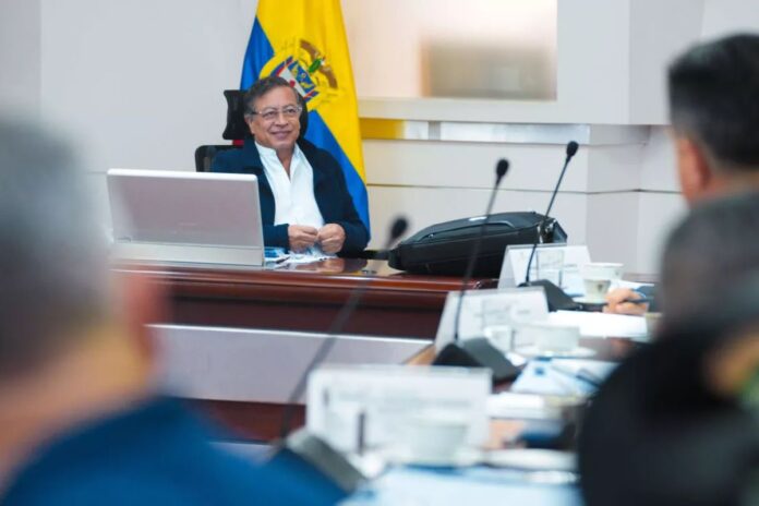 Gustavo Petro insiste en la repetición de las presidenciales en Venezuela: «Debe haber nuevas elecciones, porque las que hubo no fueron libres» Gustavo Petro insiste en la repetición de las presidenciales en Venezuela: "Debe haber nuevas elecciones, porque las que hubo no fueron libres"