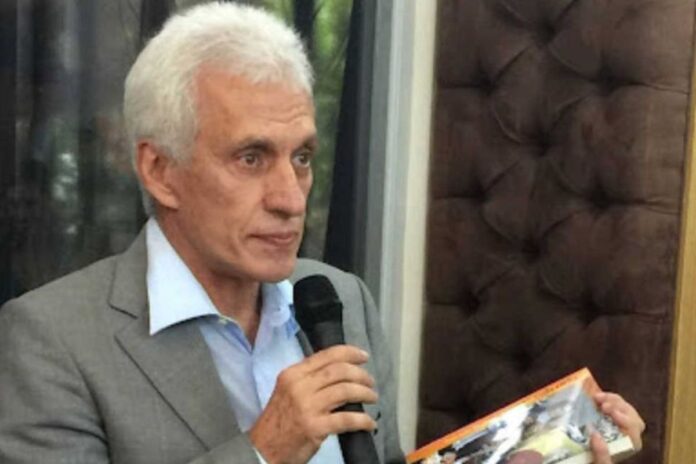 Fallece el exministro Fernando Martínez Mottola, uno de los seis opositores que se refugiaron en la embajada de Argentina Fallece el exministro Fernando Martínez Mottola, uno de los seis opositores que se refugiaron en la embajada de Argentina