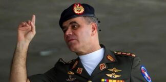 FANB rechaza «amenazas delirantes» de Marco Rubio tras visita a Guyana: «Responderemos a cualquier provocación o acción» FANB rechaza "amenazas delirantes" de Marco Rubio tras visita a Guyana: "Responderemos a cualquier provocación o acción"