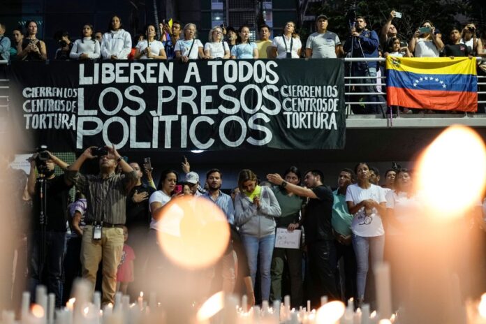 Foro Penal denuncia que existen 901 presos políticos en Venezuela Foro Penal denuncia que existen 901 presos políticos en Venezuela
