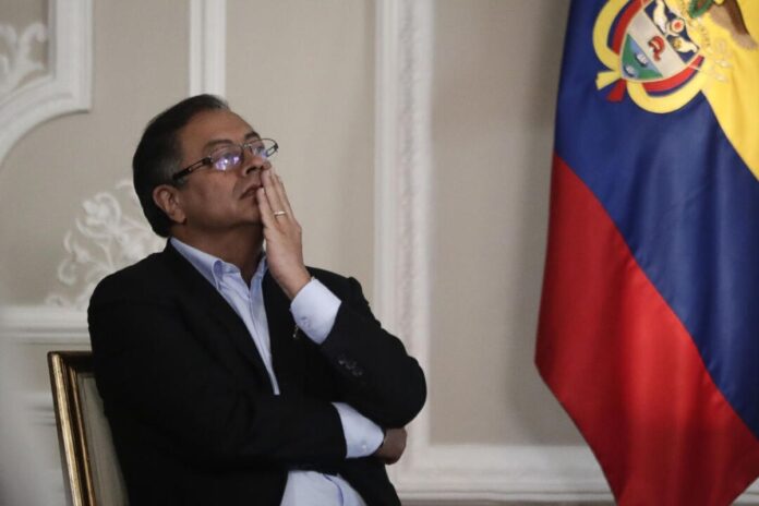 Francisco Santos | Populismo y corrupción, una fórmula común Francisco Santos | Populismo y corrupción, una fórmula común