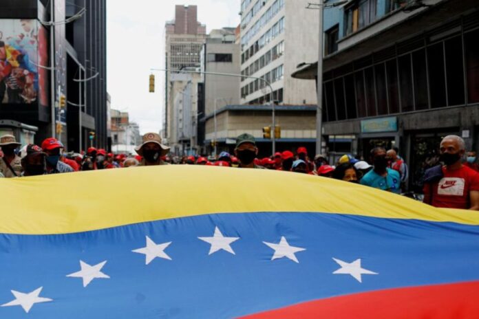 Provea denuncia que se cumplen tres años sin aumento salarial Provea denuncia que se cumplen tres años sin aumento salarial