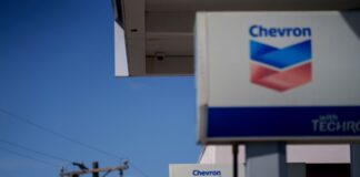 Estados Unidos eliminó licencia de Chevron y le dio hasta el #3Abr para liquidar operaciones Estados Unidos eliminó licencia de Chevron y le dio hasta el #3Abr para liquidar operaciones