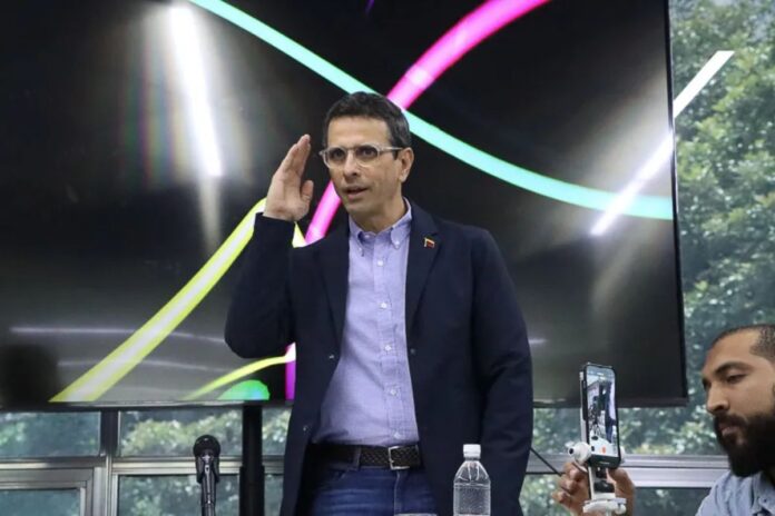 Henrique Capriles critica los aranceles de Estados Unidos a países que compren petróleo venezolano Henrique Capriles critica los aranceles de Estados Unidos a países que compren petróleo venezolano