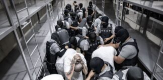 Ocho historias sobre venezolanos deportados a El Salvador solo por tener tatuajes Ocho historias sobre venezolanos deportados a El Salvador solo por tener tatuajes
