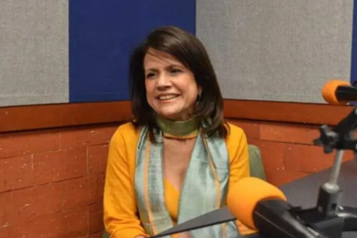 Sntp y Espacio Público denuncian allanamiento arbitrario de casa de periodista Charito Rojas Sntp y Espacio Público denuncian allanamiento arbitrario de casa de periodista Charito Rojas