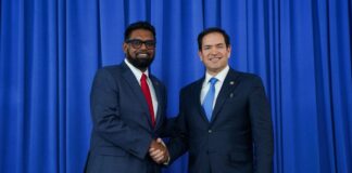 Marco Rubio advierte a Nicolás Maduro que atacar Guyana sería «un gran error» y «no terminaría bien» Marco Rubio advierte a Nicolás Maduro que atacar Guyana sería "un gran error" y "no terminaría bien"
