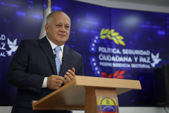 Diosdado Cabello: «Reanudación de vuelos con deportados desde Estados Unidos se suspendió por clima» Diosdado Cabello: "Reanudación de vuelos con deportados desde Estados Unidos se suspendió por clima"
