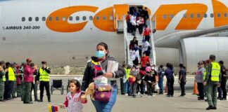 Venezuela recibe a 316 migrantes deportados por Estados Unidos en nuevo vuelo de repatriación Venezuela recibe a 316 migrantes deportados por Estados Unidos en nuevo vuelo de repatriación