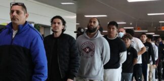 Aterrizó en Maiquetía otro avión con 208 venezolanos deportados Aterrizó en Maiquetía otro avión con 208 venezolanos deportados