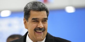 Nicolás Maduro insiste en denunciar un “tremendo fraude” en elecciones de Ecuador Nicolás Maduro insiste en denunciar un “tremendo fraude” en elecciones de Ecuador