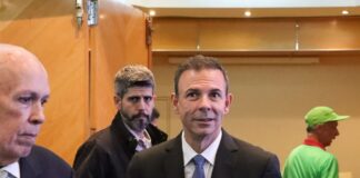 Roberto Enríquez: «UNT y MPV no acompañan hoja de ruta de la Plataforma Unitaria Democrática» Roberto Enríquez: "UNT y MPV no acompañan hoja de ruta de la Plataforma Unitaria Democrática"