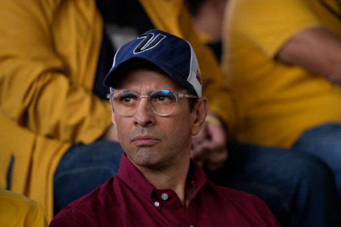 Henrique Capriles rechaza su expulsión de Primero Justicia y señala a Julio Borges de «secuestrar» la institucionalidad del partido Henrique Capriles rechaza su expulsión de Primero Justicia y señala a Julio Borges de "secuestrar" la institucionalidad del partido