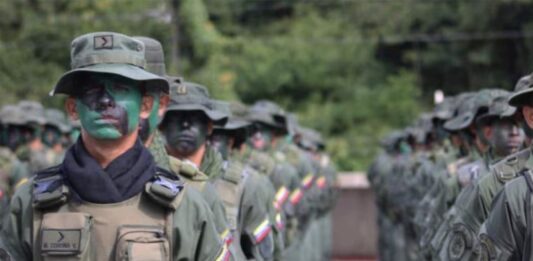 Frente Institucional Militar denuncia violación constitucional en salarios y pensiones castrenses en Venezuela
