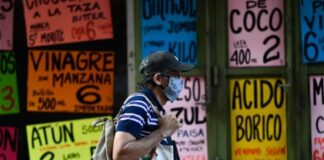 Observatorio Venezolano de Finanzas prevé contracción económica de -2,5 % e inflación del 200 % en Venezuela para este año Observatorio Venezolano de Finanzas prevé contracción económica de -2,5 % e inflación del 200 % en Venezuela para este año