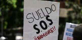 Funcionario del régimen desmiente aumento salarial para este #1May y mantiene expectativa por anuncios de Nicolás Maduro Funcionario del régimen desmiente aumento salarial para este #1May y mantiene expectativa por anuncios de Nicolás Maduro