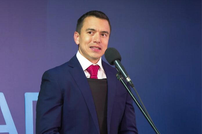 Aumenta tensión diplomática entre régimen madurista y Ecuador por presunto robo de material electoral en Caracas Aumenta tensión diplomática entre régimen madurista y Ecuador por presunto robo de material electoral en Caracas