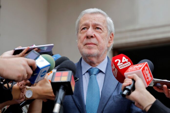 Canciller de Chile: «El fiscal Saab perdió autoridad para hablar del caso Ojeda, es pieza clave de la maquinaria de Maduro» Canciller de Chile: "El fiscal Saab perdió autoridad para hablar del caso Ojeda, es pieza clave de la maquinaria de Maduro"