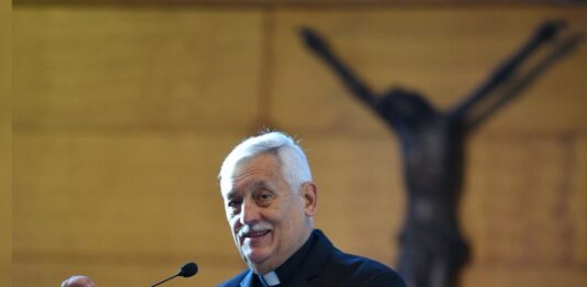 Padre Arturo Sosa rinde homenaje al papa Francisco: "Su palabra fue una luz de esperanza para el mundo"