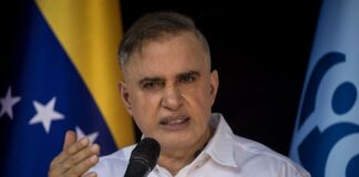 Tarek William Saab exige a El Salvador lista de 252 migrantes detenidos en el Cecot tras propuesta de canje de Nayib Bukele Tarek William Saab exige a El Salvador lista de 252 migrantes detenidos en el Cecot tras propuesta de canje de Nayib Bukele