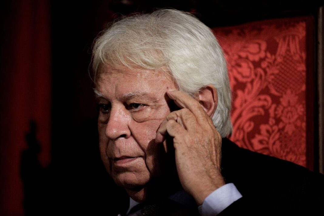Felipe González: “El Papa Francisco no se mojó lo suficiente con Venezuela”
