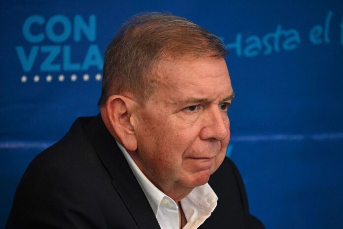 Edmundo González Urrutia fue hospitalizado de emergencia por una baja de tensión Edmundo González Urrutia fue hospitalizado de emergencia por una baja de tensión