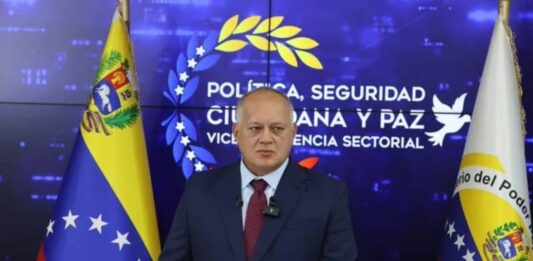 Diosdado Cabello habla de 38 detenidos por supuesto plan conspirativo y ordena suspender vuelos desde Colombia