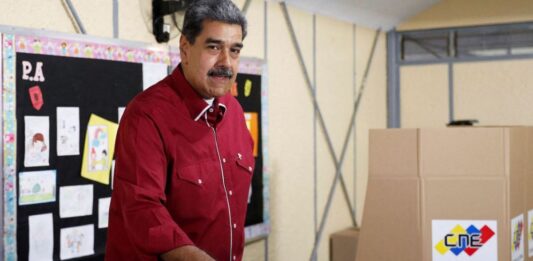 Expertos aseguran que participación de 42% anunciada por el CNE no es consistente con el Registro Electoral
