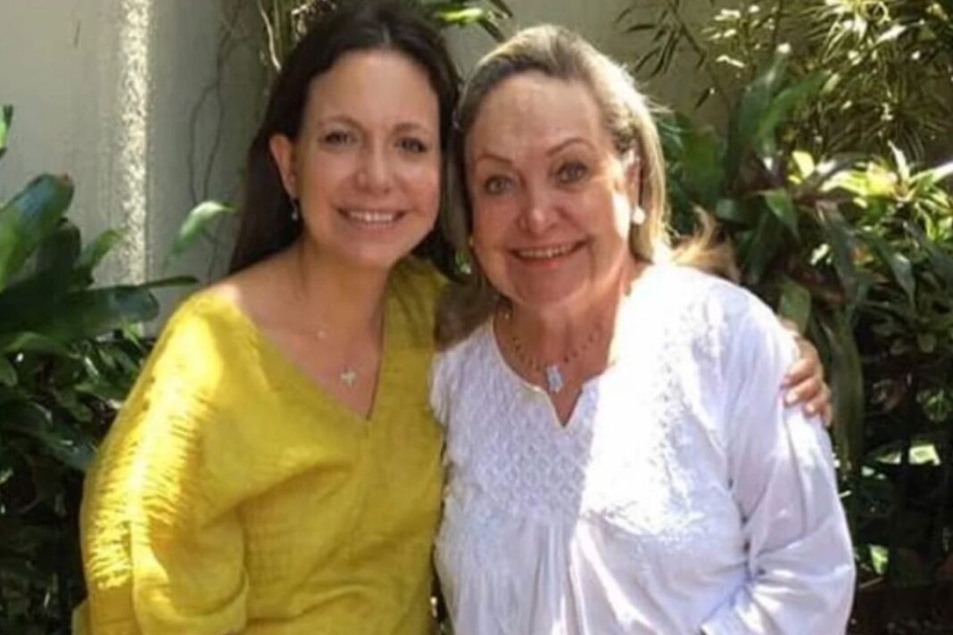 Madre de María Corina Machado también salió del país: Se encuentra refugiada en territorio estadounidense Madre de María Corina Machado también salió del país: Se encuentra refugiada en territorio estadounidense