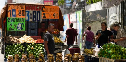 Nueva crisis económica en Venezuela reaviva temores sobre los complicados momentos del 2019